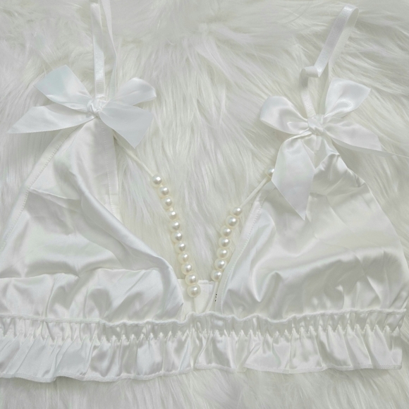 SOLD‼️BOWS & PEARLS~Bra Panty Set Thong Lingerie Wedding Bridal Shower Honeymoon - Picture 6 of 6